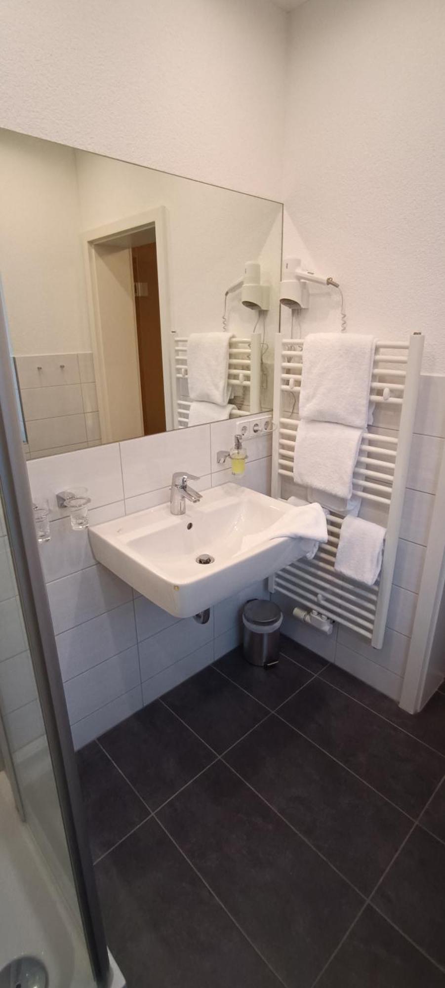 Hotel Romaeus Villingen-Schwenningen Bagian luar foto